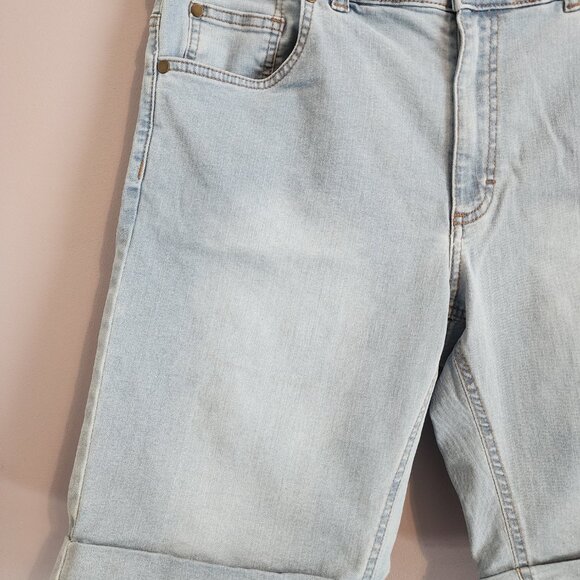 Woman Within Bermuda Shorts w/Embroidered Floral Design, Women's Size 14W - Picture 2 of 16